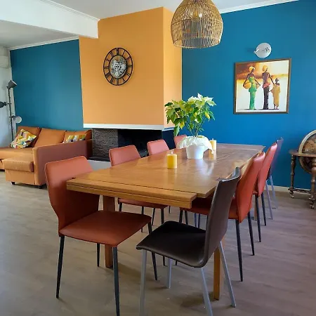 Maison Familiale Calme Avec Jardin A