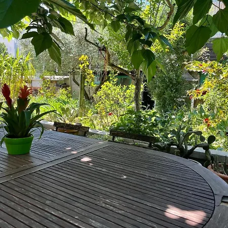 Vakantiehuis Maison Familiale Calme Avec Jardin A