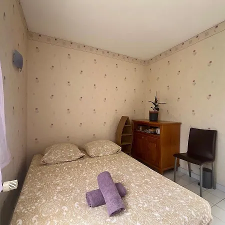 Maison Familiale Calme Avec Jardin A *