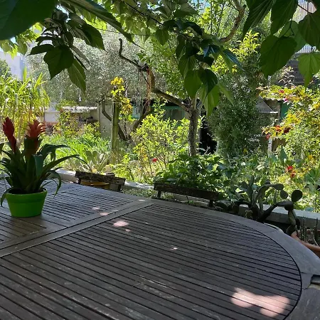 Holiday home Maison Familiale Calme Avec Jardin A *